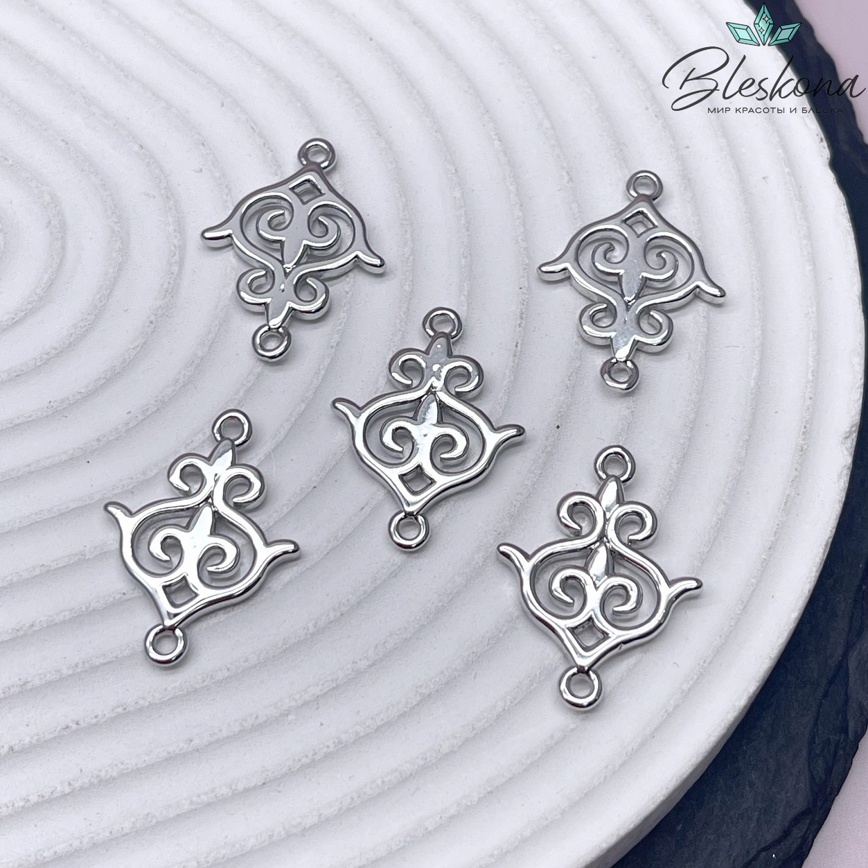 23,7*18 мм Цвет серебро, Коннектор Этно №4