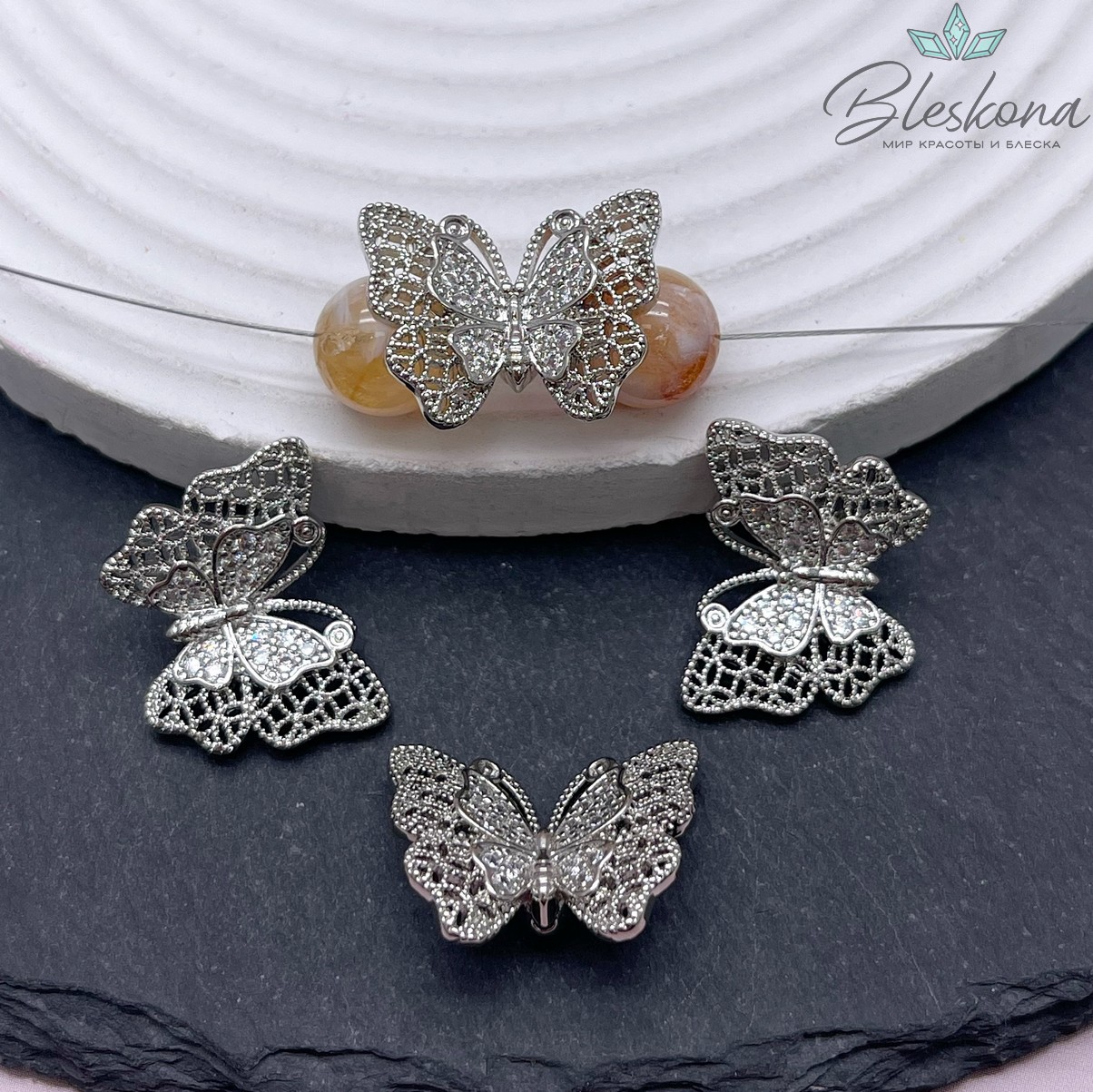 17*21 мм Цвет серебро, Бусина бабочка с цирконами  