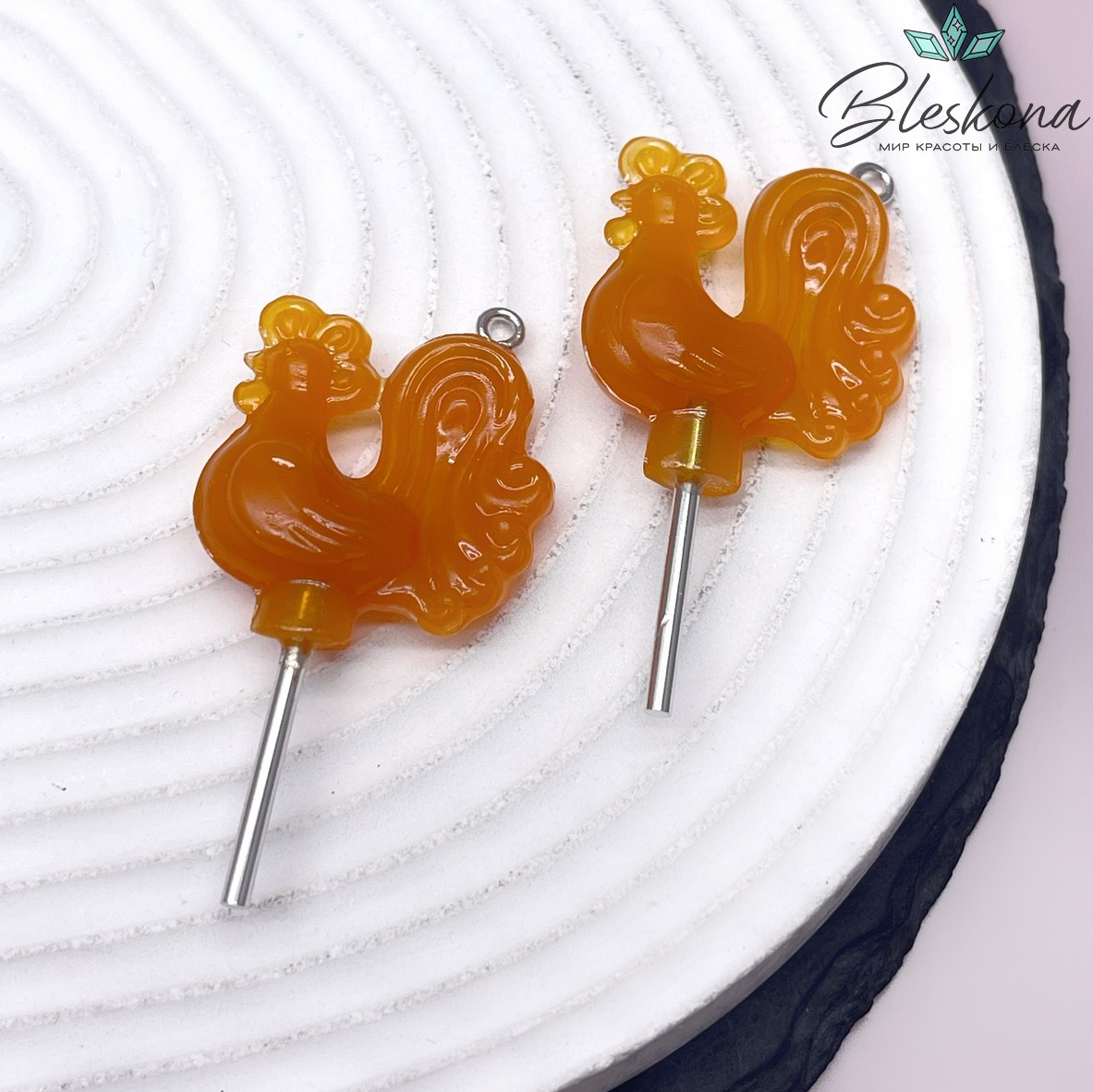 50*25 мм, Цвет серебро, Подвеска Петушок (Леденец) оранжевый