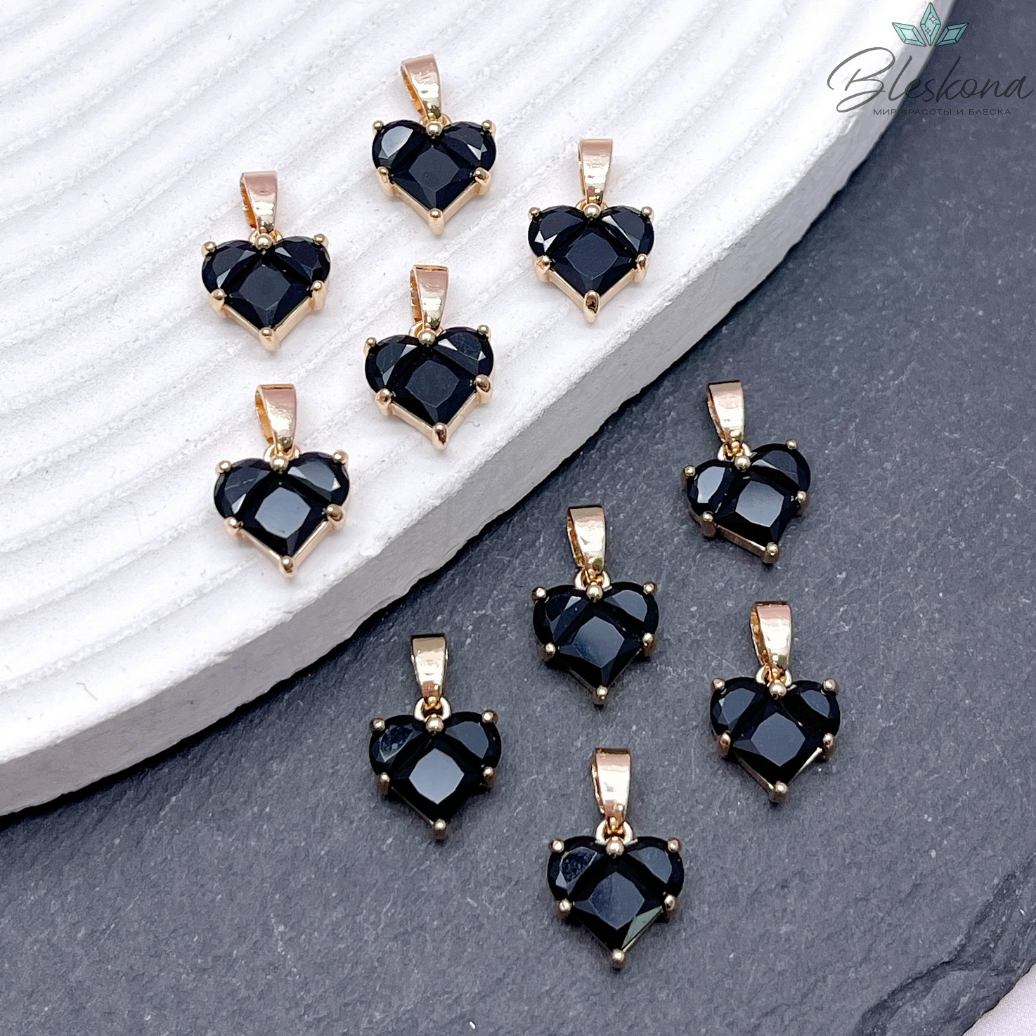 10*9,5 мм Цвет золото, Подвеска Сердце черные цирконы 