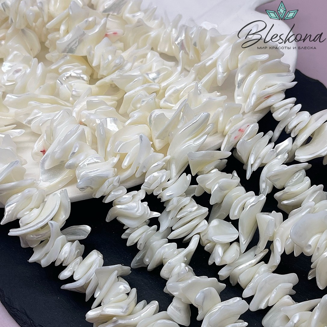 Перламутр белый сколы 10-30 мм