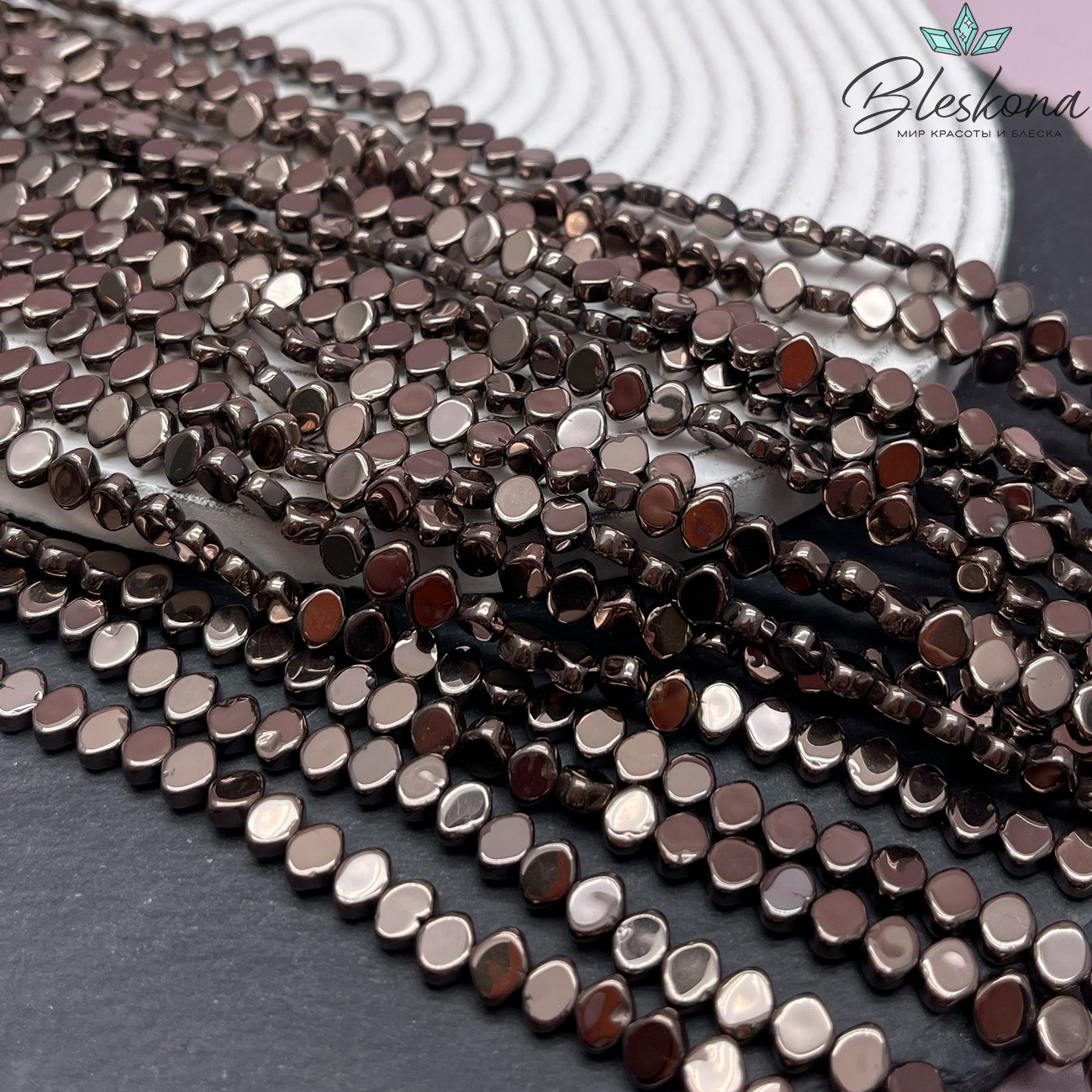 6*5 мм Гематин заостренный овал, цвет коричневый №1 (шоколадный)