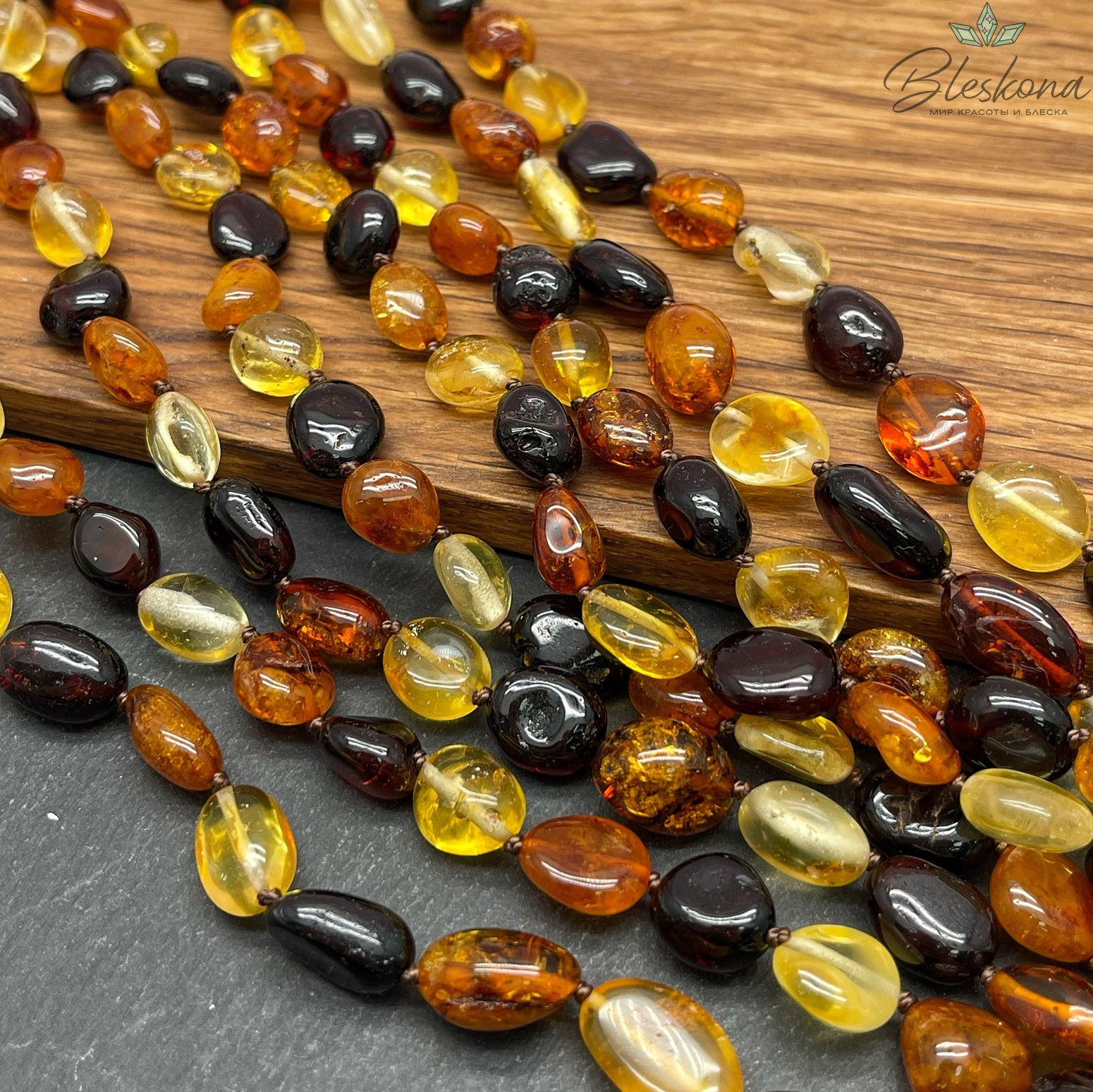 Янтарь микс галтовка 9-11 мм на увеличение