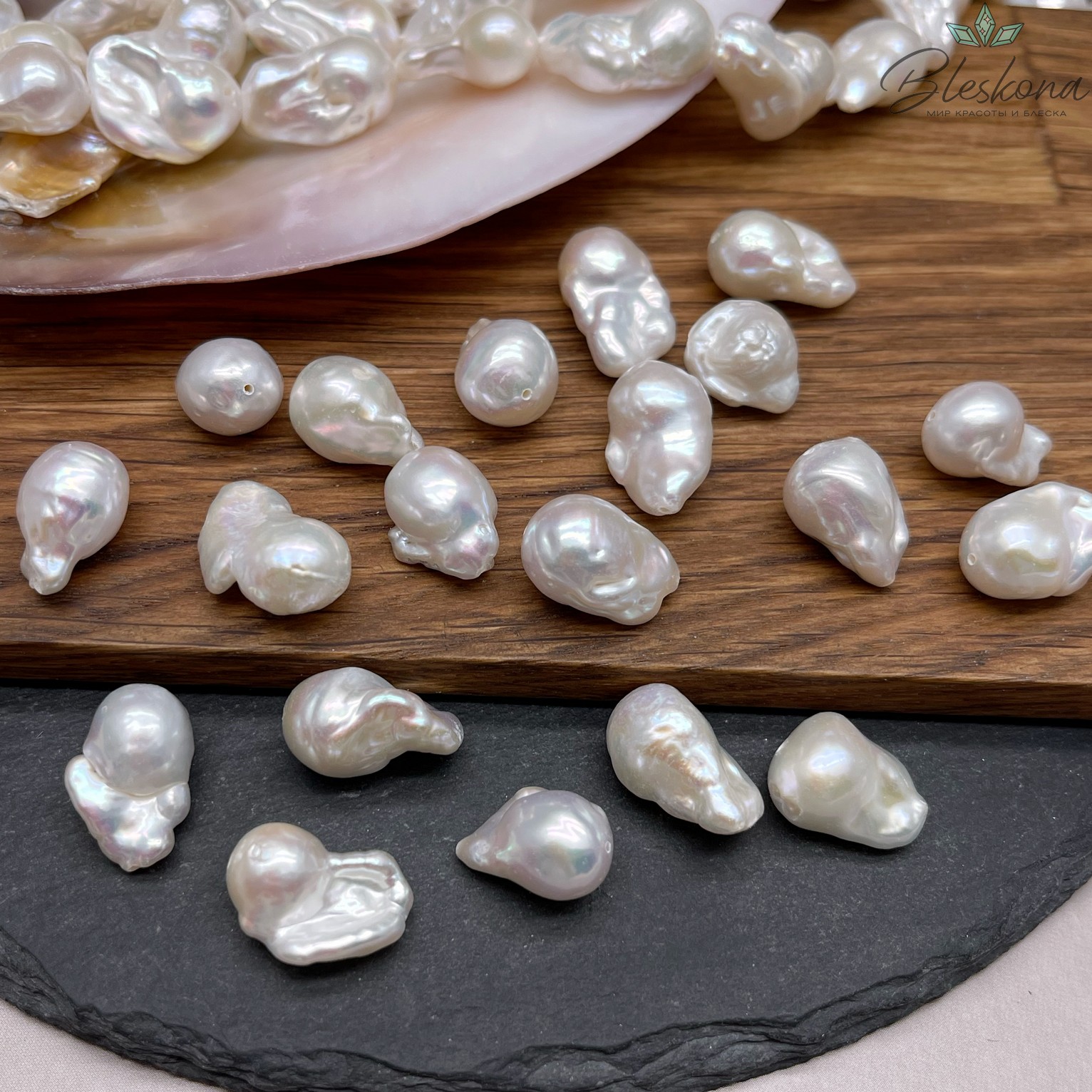 Жемчуг Барокко крупный белый штучно ~(16-18)*(11-12) мм 