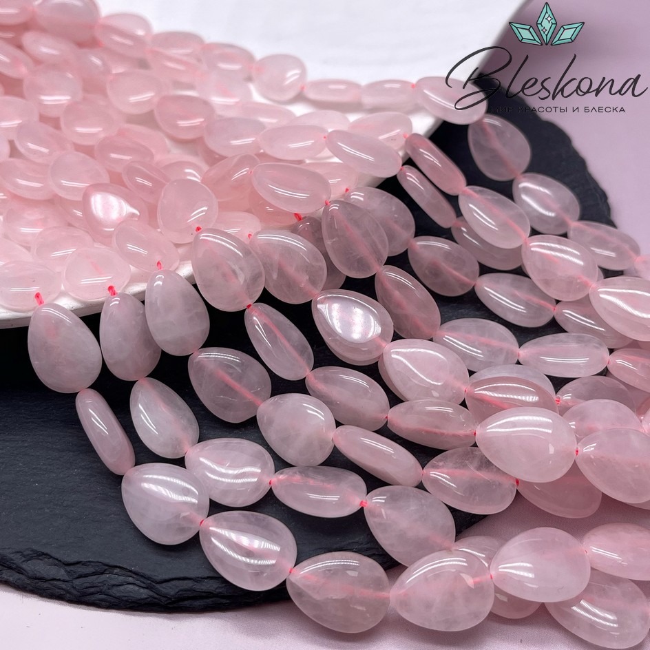 Розовый кварц капля 18*13 мм
