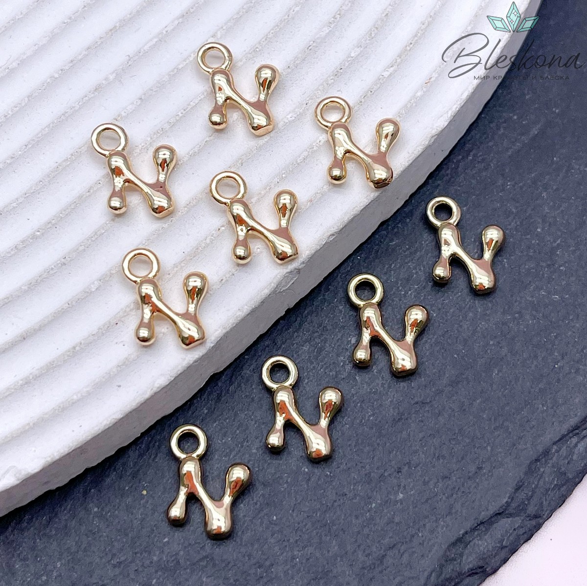 13 мм Цвет золото, Буква гладкая N 