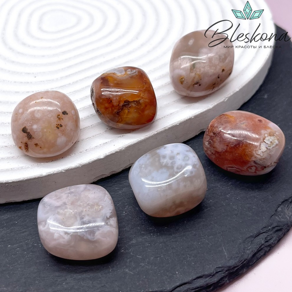 Агат Сакура галтовка 20-25 мм