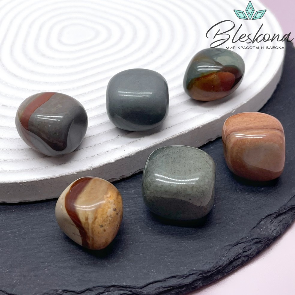 Яшма полихромная галтовка 20-25 мм