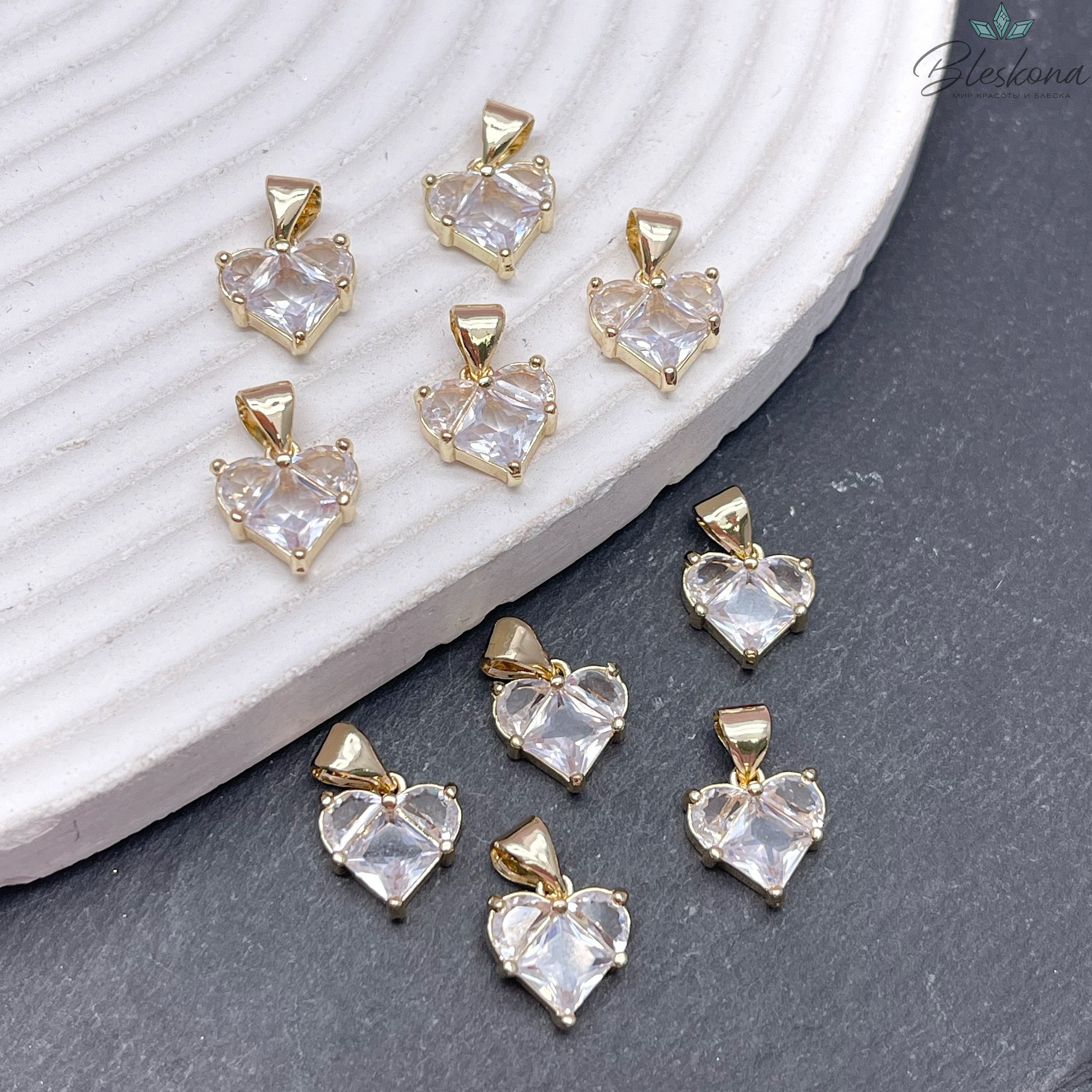 10*9,5 мм Цвет золото, Подвеска Сердце  цирконы