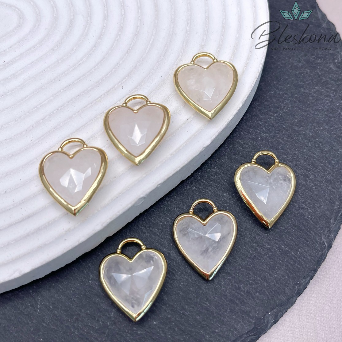 23,5*19 мм,Подвеска Сердце горный хрусталь ,цвет золото