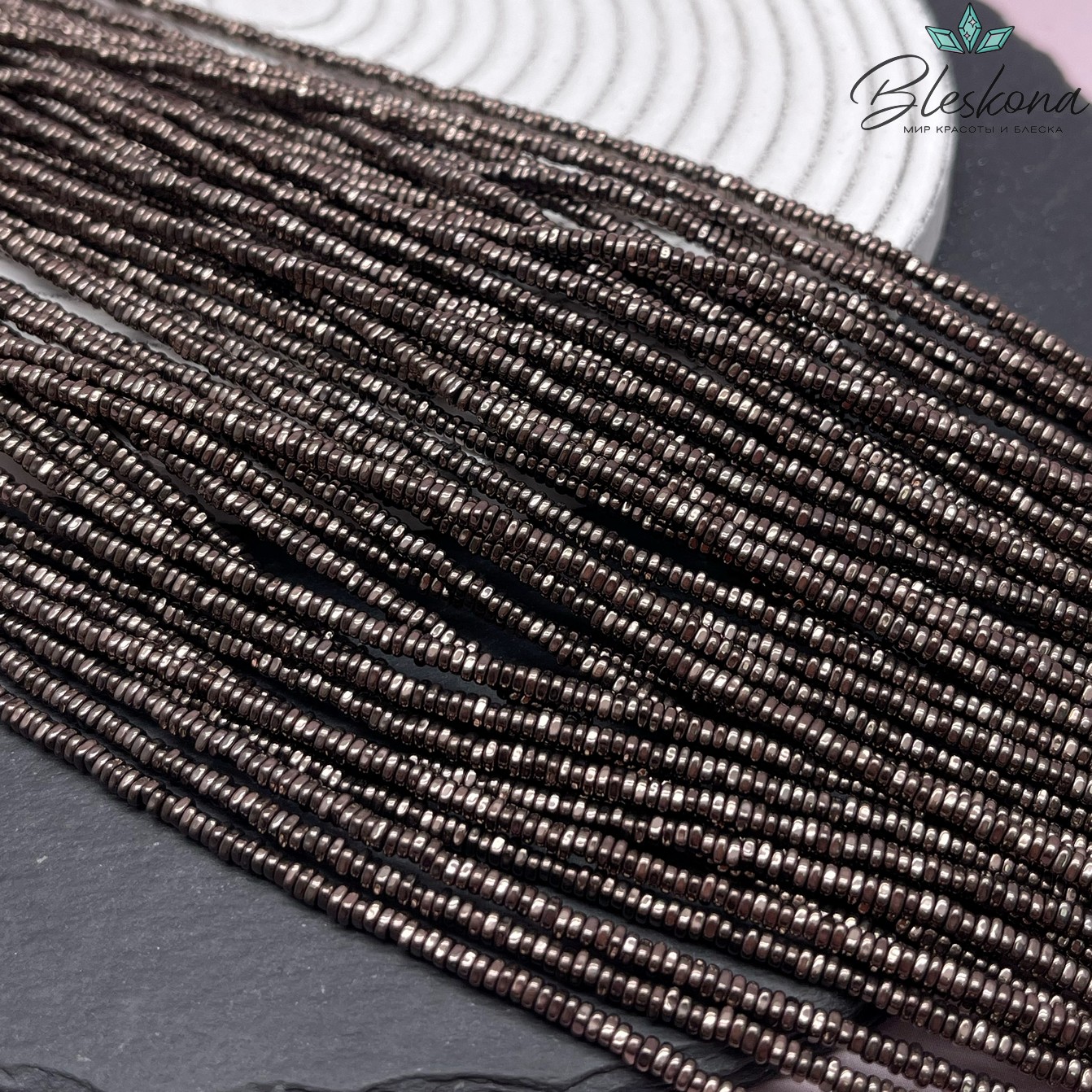 3*1 мм Гематин фриформ плоский, цвет коричневый №1 (шоколадный)