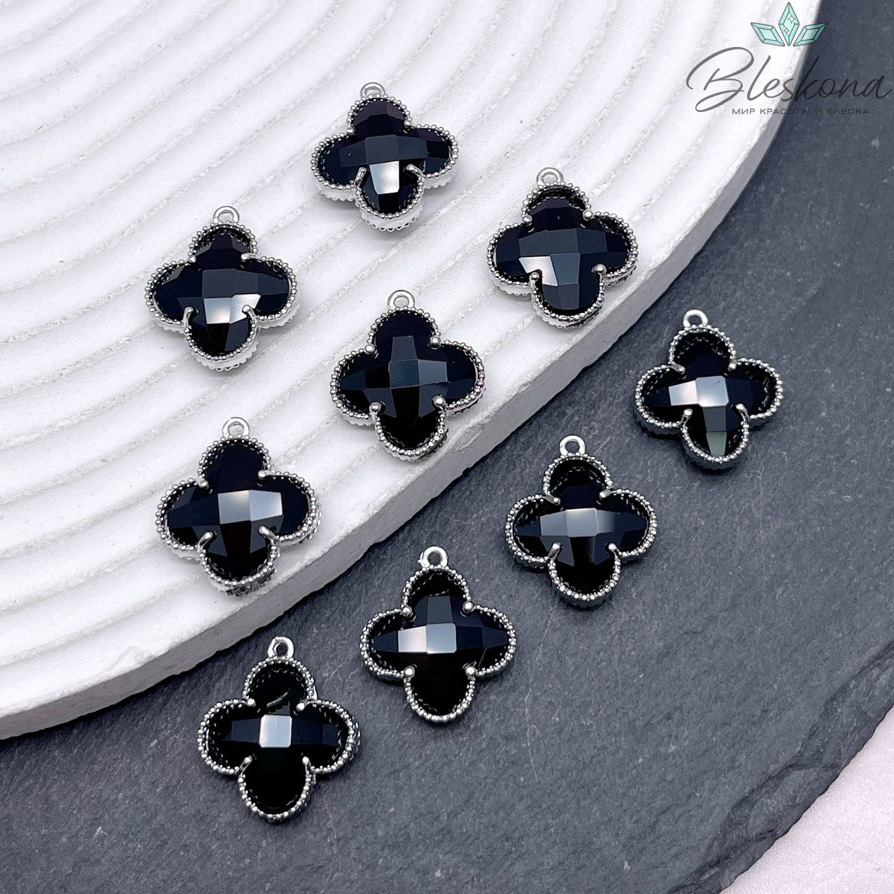 17*15 мм Цвет серебро, Подвеска клевер черный циркон