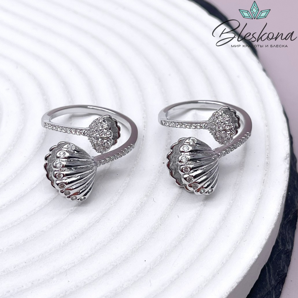 21 мм Цвет серебро, Кольцо безразмерное ракушки с цирконами