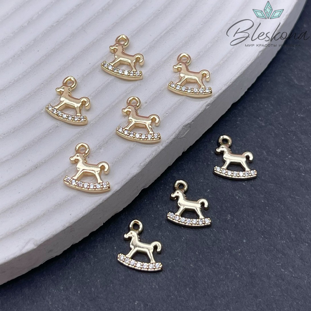 10*9,5 мм Цвет золото, Подвеска Лошадка - качалка с цирконами