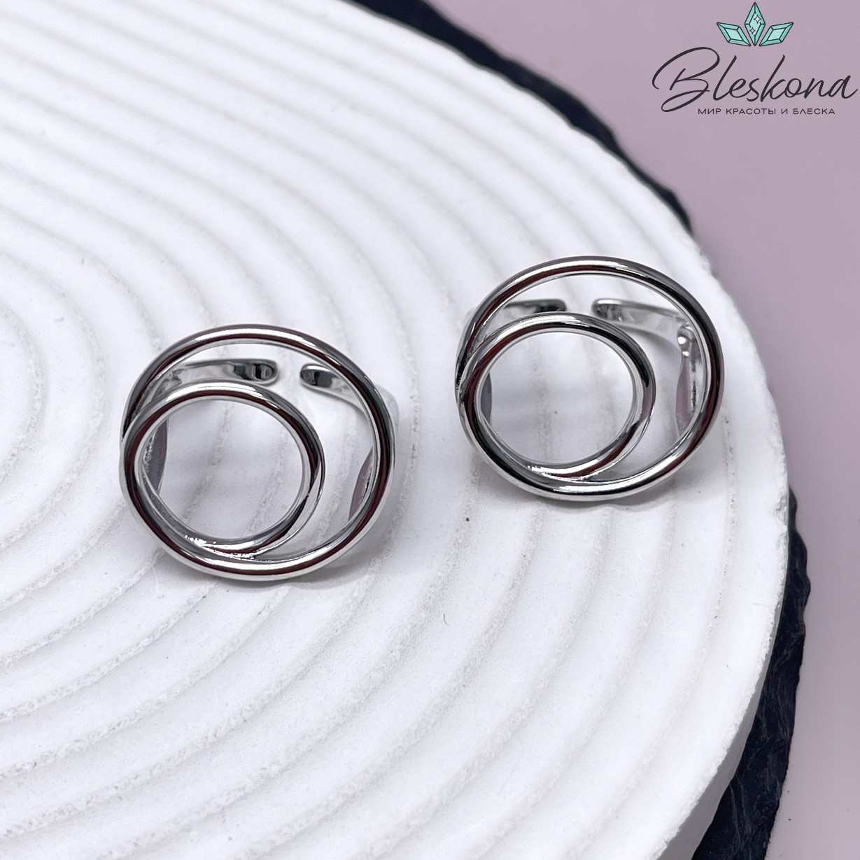 21 мм Цвет серебро, Кольцо безразмерное круг завиток