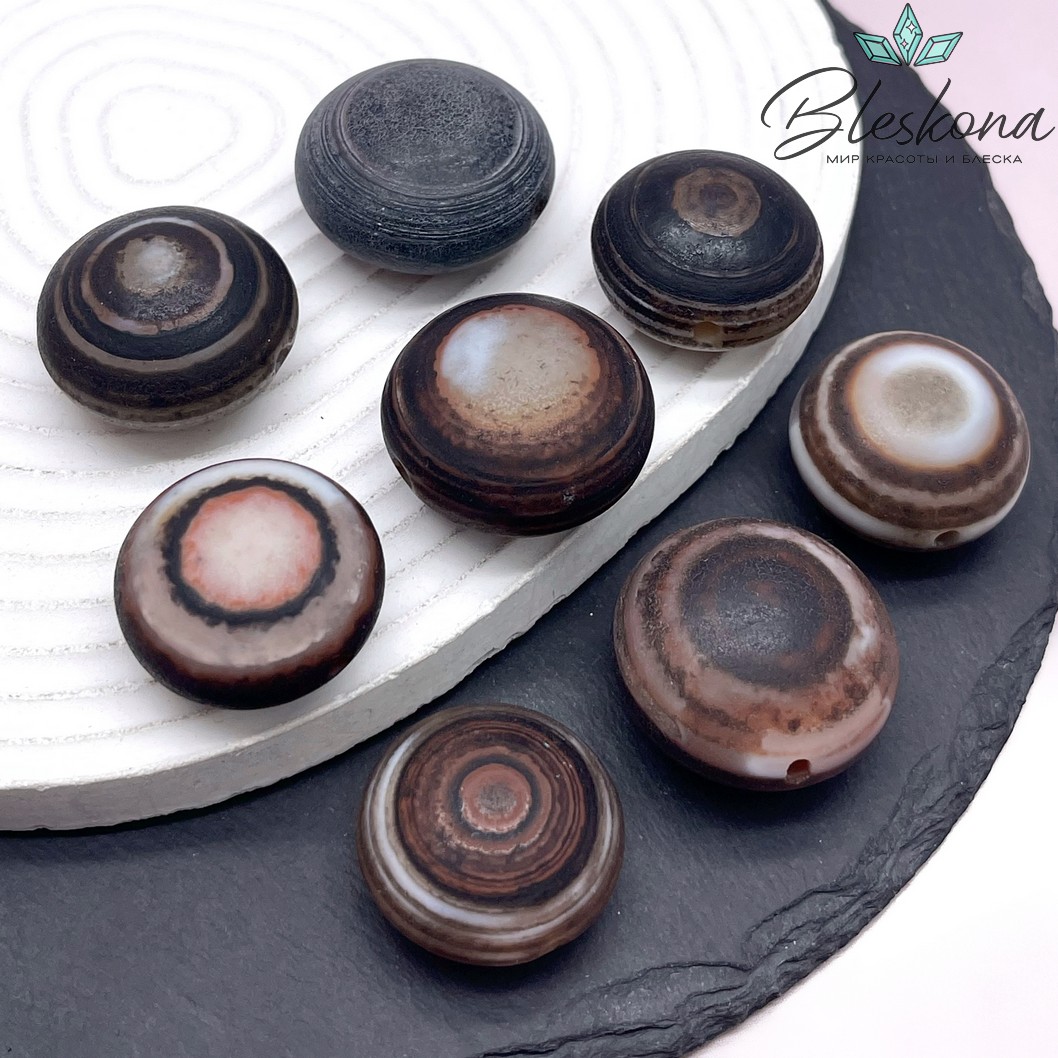 Дзи природная коричневая из агата 26-30 мм 