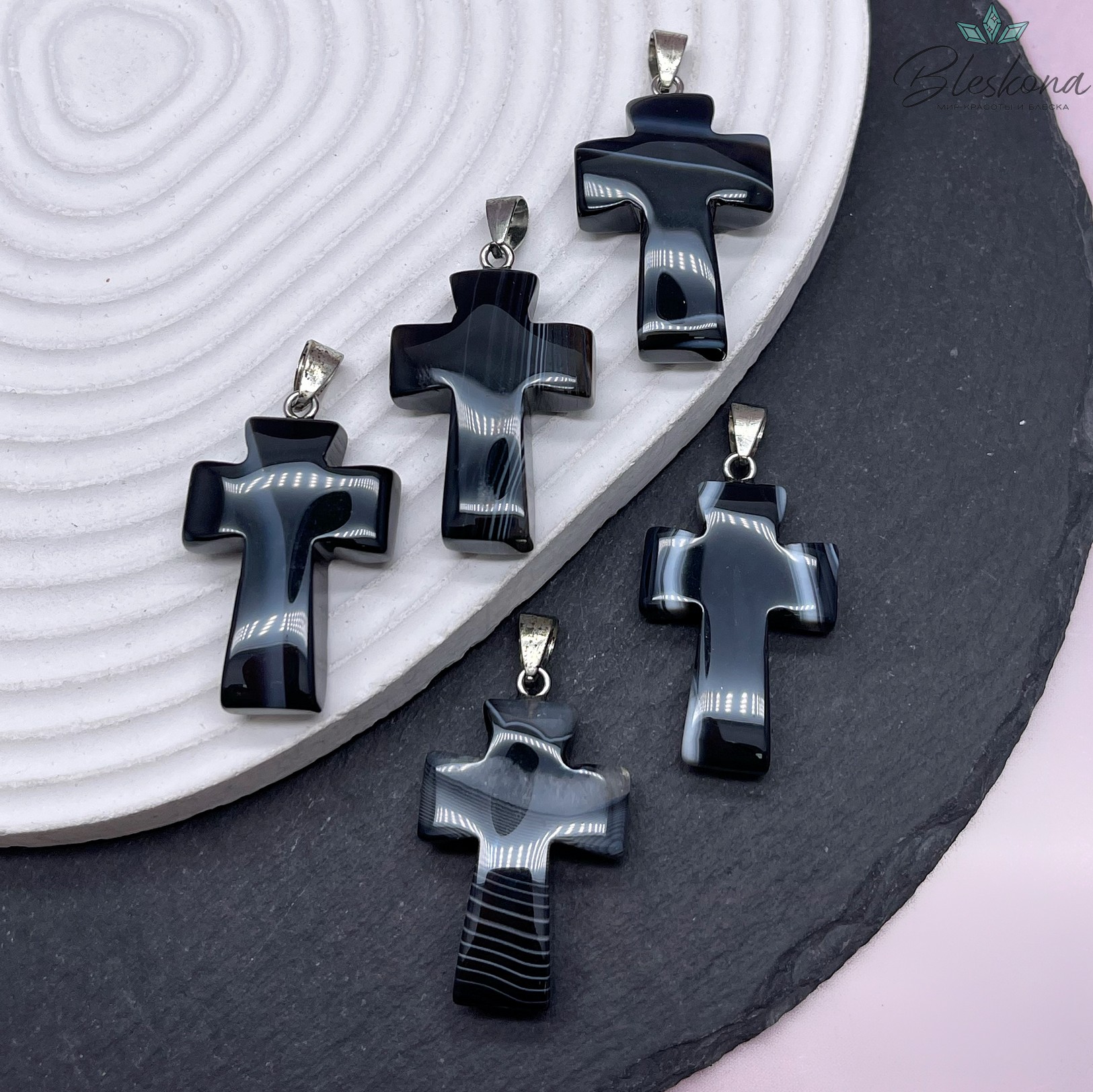 Подвеска крест Агат черный с прожилками, цвет серебро 35*22 мм