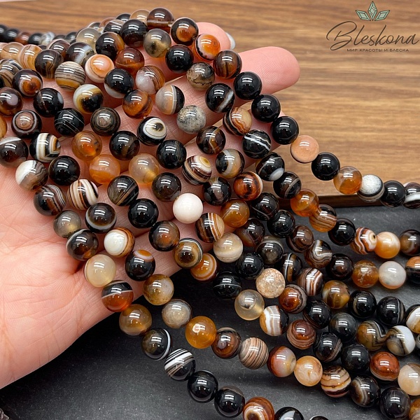 Агат черно- рыжий полосатый 8 мм