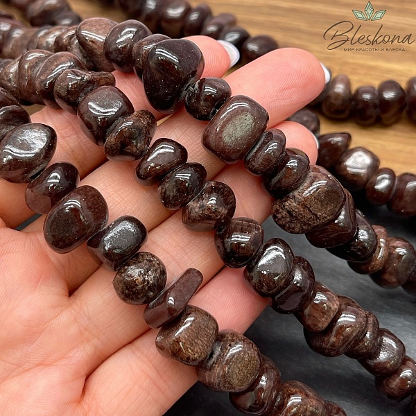 Оникс фриформ темно- коричневый (6-10)*(10-15) мм