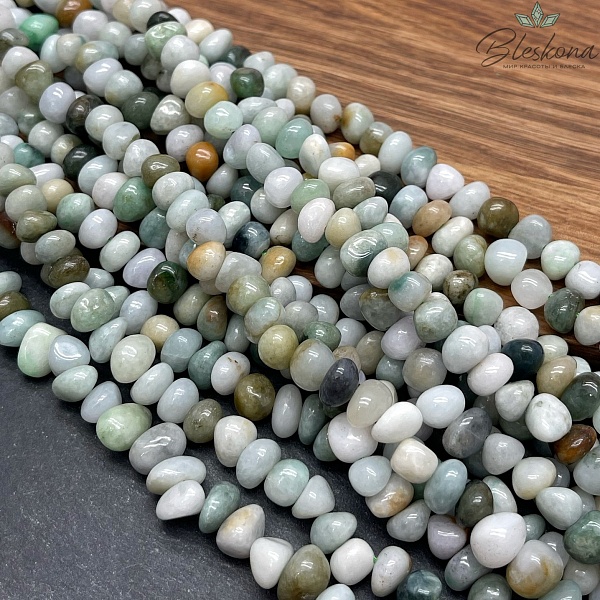 Жадеит зеленый №2 галтовка (7-9)*(7-9) мм