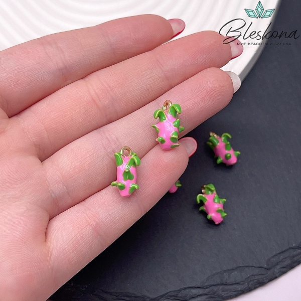 15*8,5 мм Цвет золото, Подвеска Питахайя (драконий фрукт) эмаль