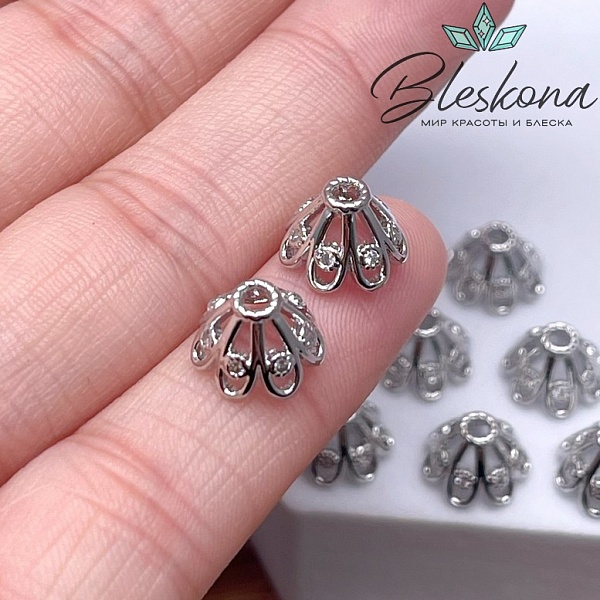 9,5 мм Цвет серебро, Шапочка цветок с цирконами 