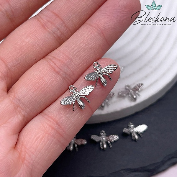 10*13,5 мм Цвет серебро, Подвеска Пчелка
