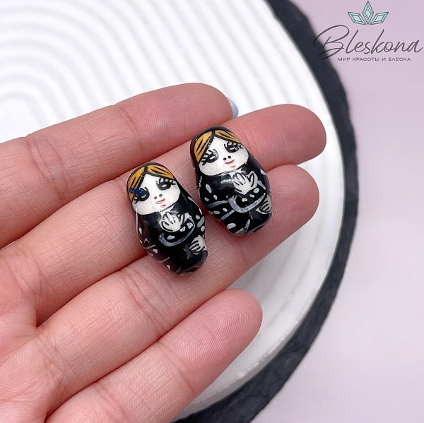 23*14 мм Керамика бусина матрёшка черная