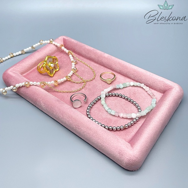 Планшет для демонстрации прямоугольный розовый 20*12 см