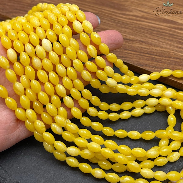 Янтарь желтый рис 9*6 мм