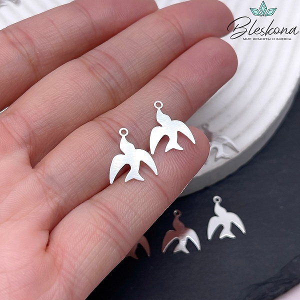 14*11,5 мм Цвет серебро, Подвеска Ласточка гладкая 