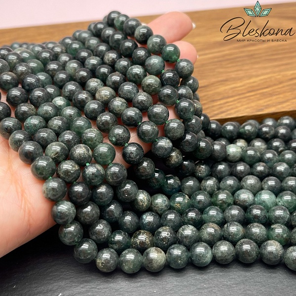 Кианит зеленый 8 мм