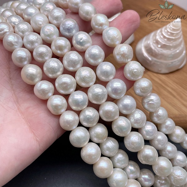 Жемчуг Касуми шар белый на увеличение 10,5 мм