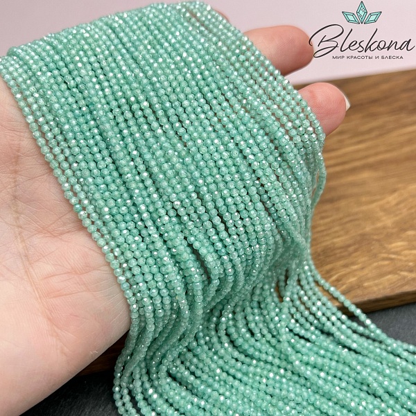 Циркон Glow ментоловый огранка 2 мм (кубический цирконий, фианит) 