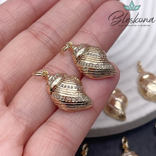 22,5*13 мм Цвет золото, Подвеска ракушка цирконы