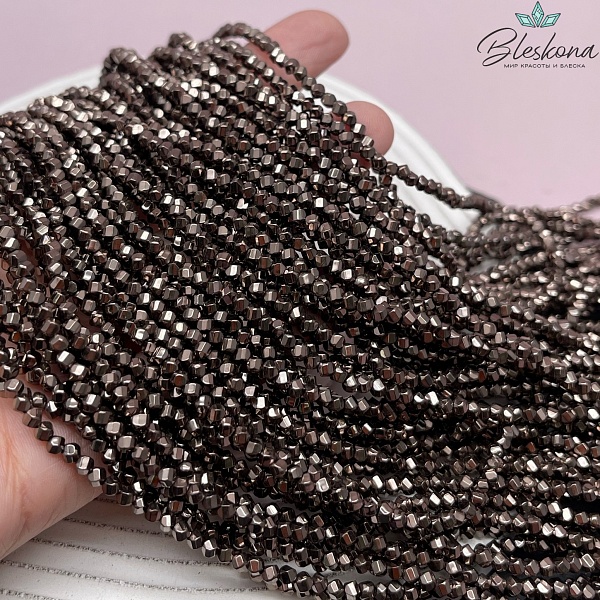 3*2,5 мм Гематин, цвет коричневый №1 (шоколадный), многогранник №1 имитация