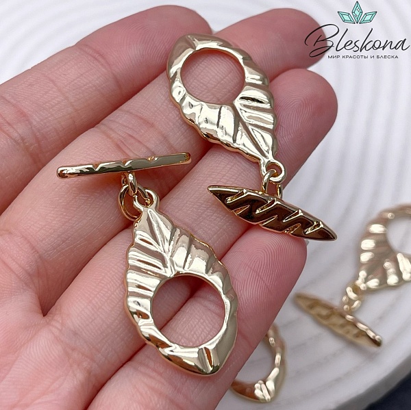 32*17,3 мм Цвет золото, Замок Тогл Лист №1