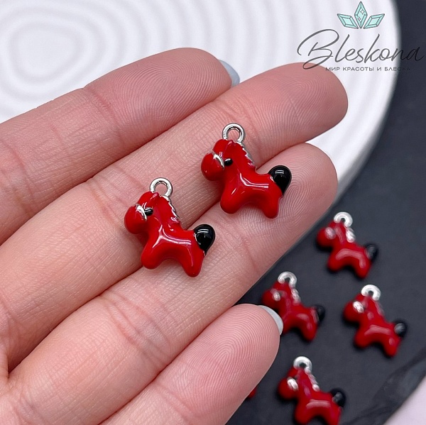 14,5*15 мм Цвет серебро, Подвеска  Лошадка красная эмаль