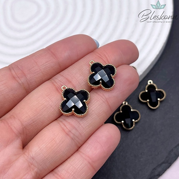 17*15 мм Цвет золото, Подвеска клевер черный циркон