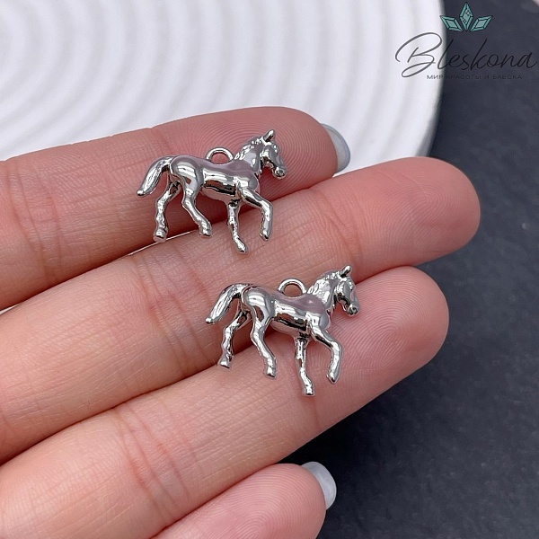 18*16 мм Цвет серебро, Подвеска Лошадь