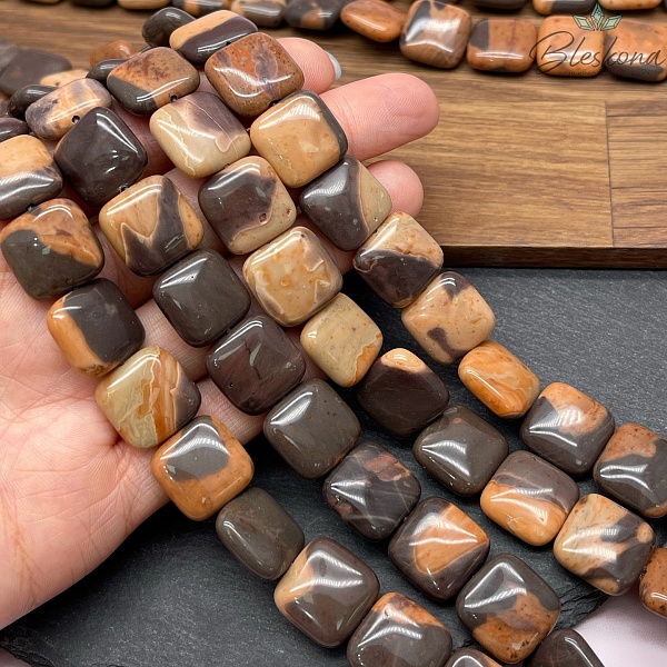 Яшма шоколадно-оранжевая квадрат 15 мм