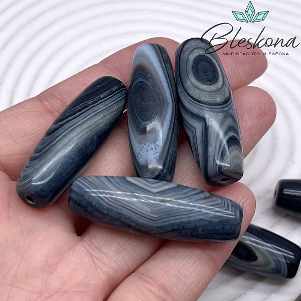 Дзи природная серая из агата 38*13 мм 