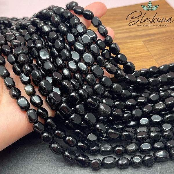 Агат черный галтовка (8-11)*(6-8) мм