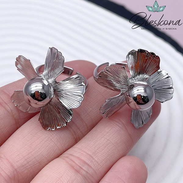 20 мм Цвет серебро, Кольцо безразмерное цветок 